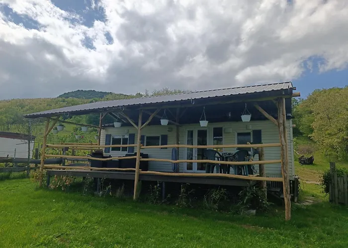 Csendar Haz * Diszel