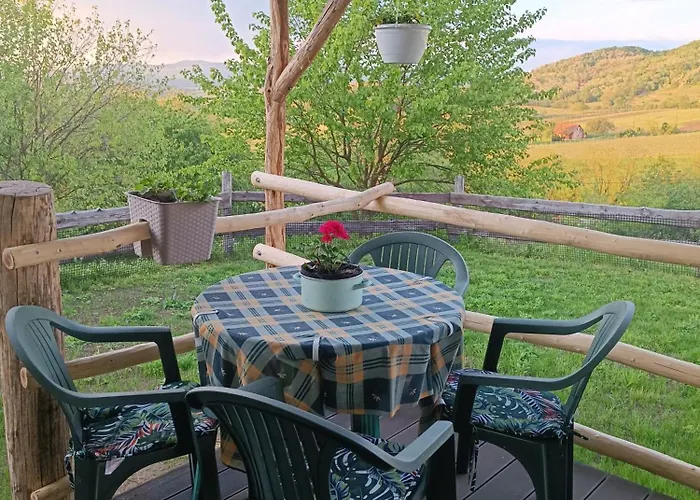 아파트 Csendar Haz *